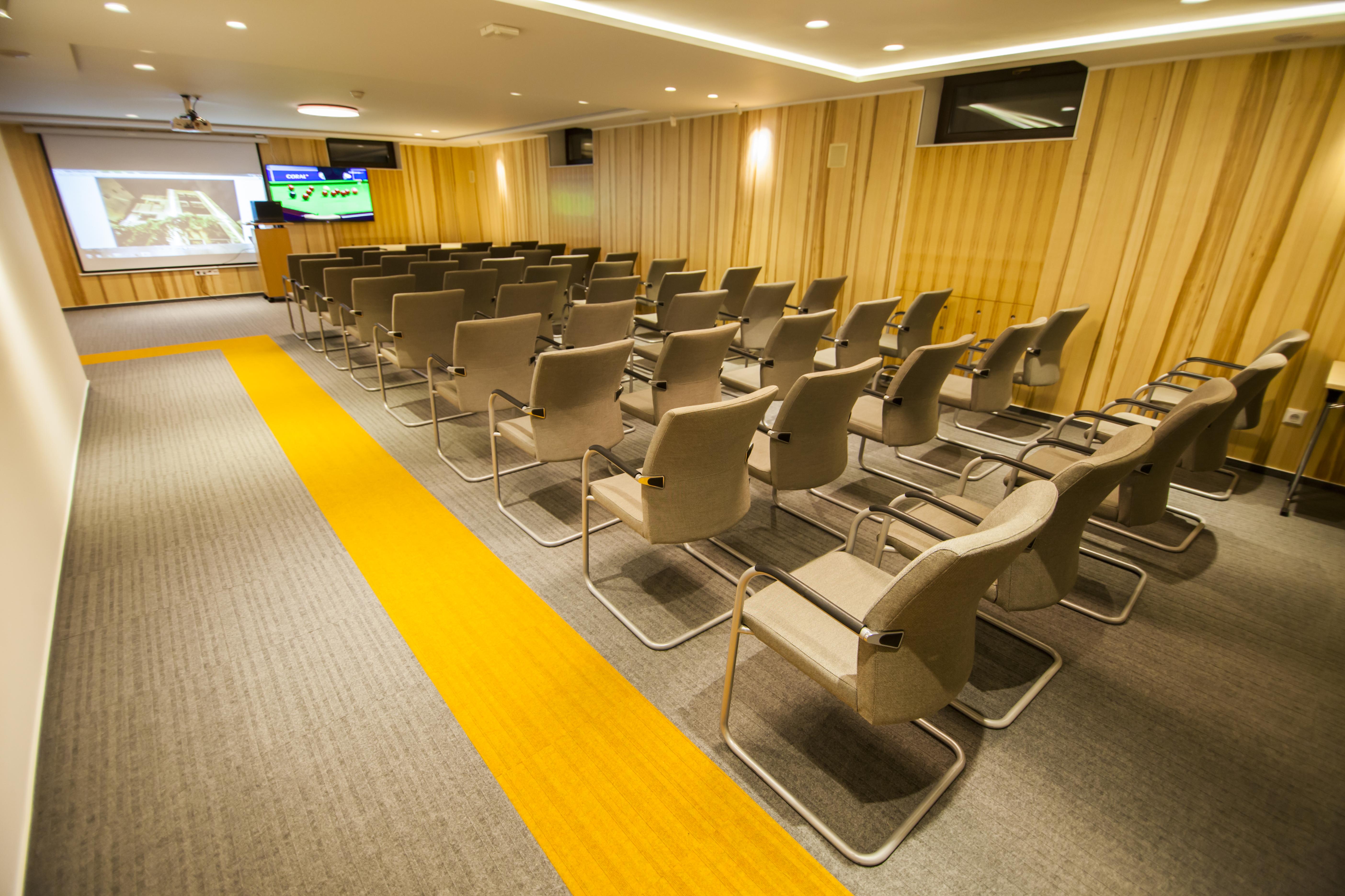 Cluj Business Class Εξωτερικό φωτογραφία