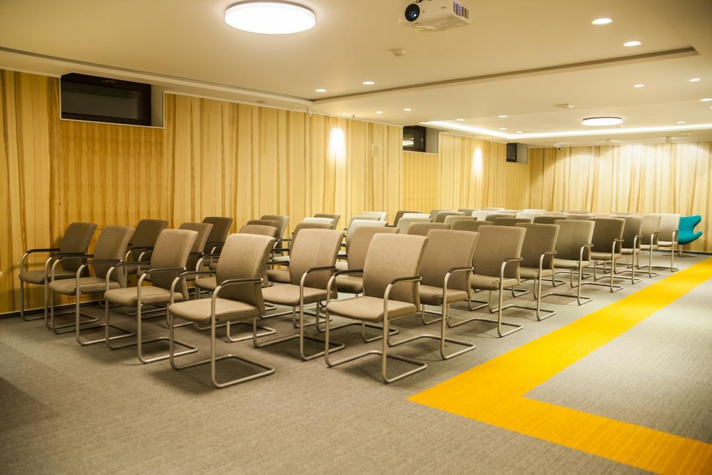 Cluj Business Class Εξωτερικό φωτογραφία